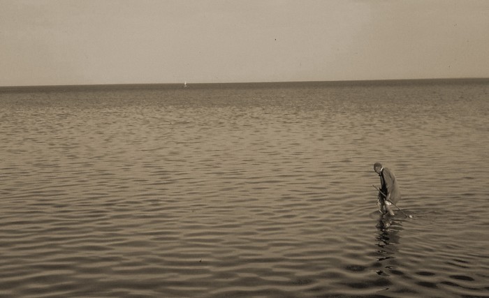 l`homme qui marche sur l`eau